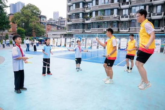 问鼎下载全介绍：品牌、游戏内容与客户端下载指南